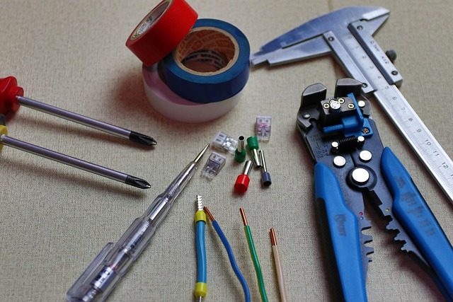 nářadí elektrikáře